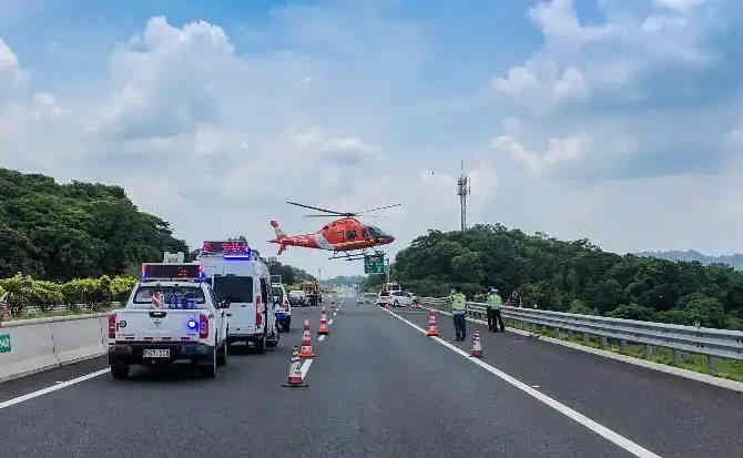 天元区高速公路汽车救援案例